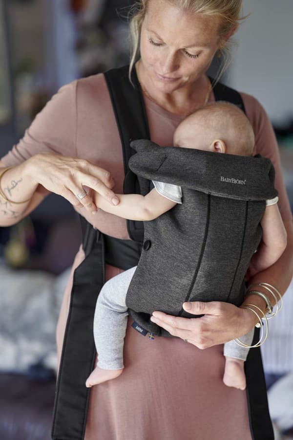 BABYBJÖRN MINI 3D Jersey - Bæresele, Grå-Sort