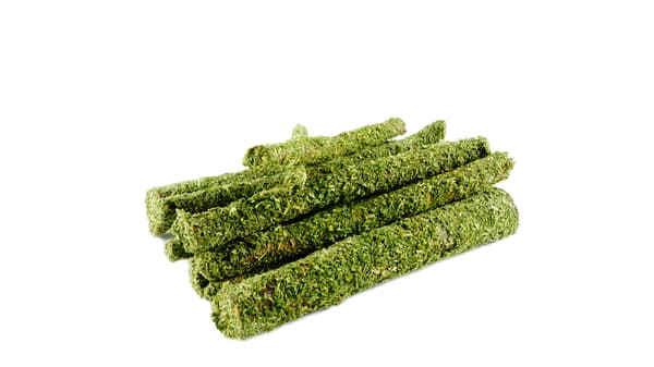 Hasselnøddetyggepinde med persille 50 g, HS.36C
