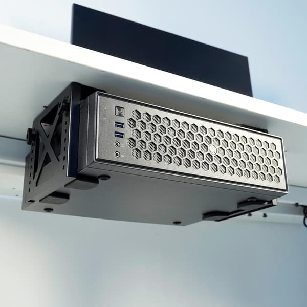 Justerbar computerholder til skrivebordet / under skrivebordet / computerholder til pc og konsol