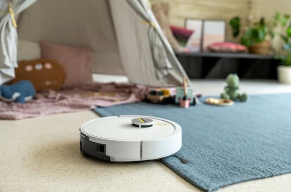 Städrobot med KARCHER RVC 3 Comfort-bas