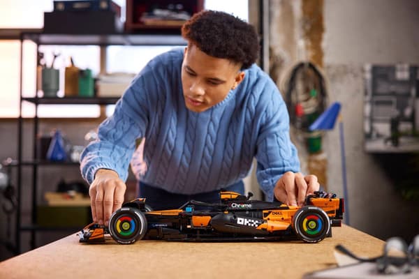 LEGO TECHNIC 42228 McLaren MCL39 F1 -auto