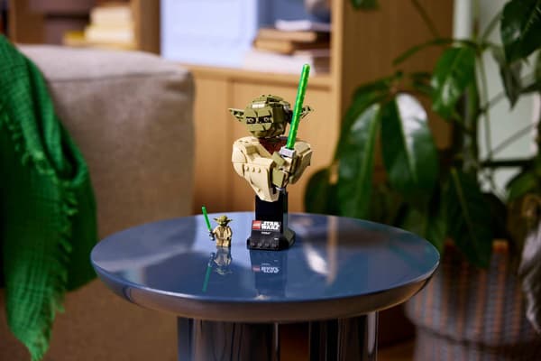 LEGO STAR WARS 75438 Yoda Buste