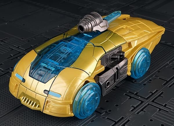 Transformers One Megatank OP Commander Bee Action Figur - Robotlegetøj til samlere