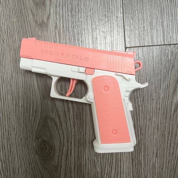 3D-printet Gravity Legetøjspistol-model - M1911 & Desert Eagle Design til fidgeting og stresslindring