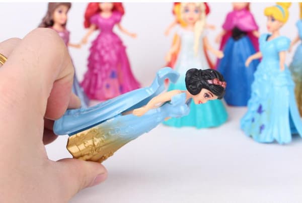 8 Frozen Figurer