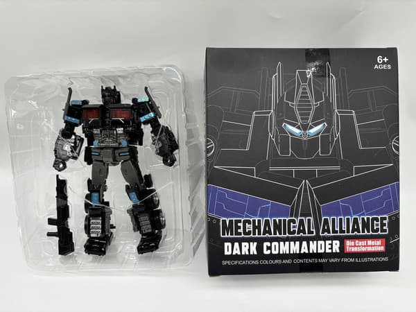 OP Commander SS38 Transforming Robot Action Figur - Deformeret bilmodellegetøj til børn