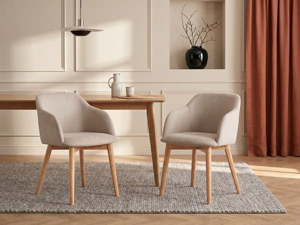 Vente-unique - Set med 6 stolar med armstöd beige tyg och gummiträ JELISA