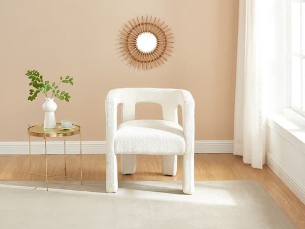 Vente-unique - Set med 2 fåtöljer med armstöd i bouclétyg och metall - Vit - SOFANA