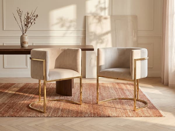 Vente-unique - Set med 6 stolar med armstöd - Sammet och rostfritt stål - Beige och guld - PERIA