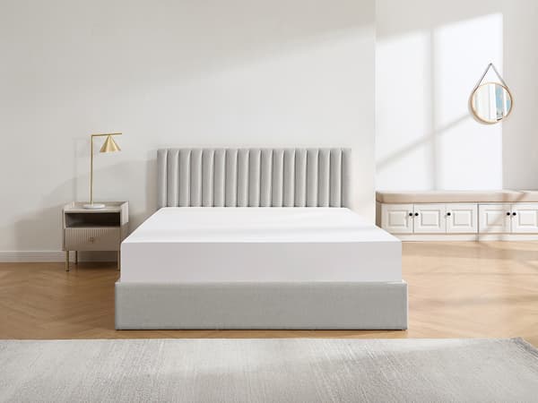 Vente-unique - Säng med förvaring 140 x 190 cm – Tyg – Ljusgrå + Madrass - SARANELI