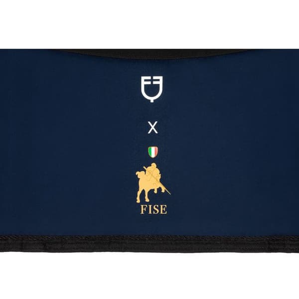 Stallbarriär med broderad logotyp Equestro X Fise
