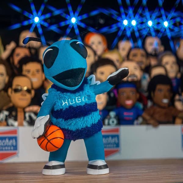 Peluche Charlotte Hornets Hugo Bleacher Creatures