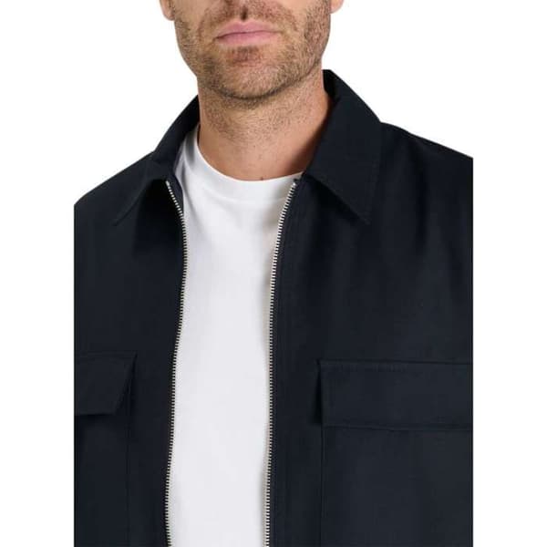Tight jacket