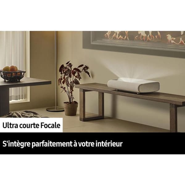 SAMSUNG The Premiere LPU7