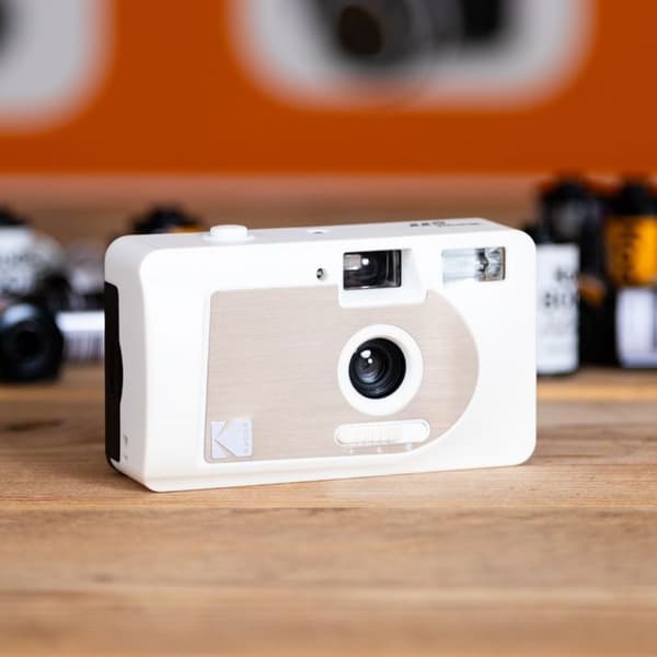 Kodak Motorized S88 Filmkamera Vit