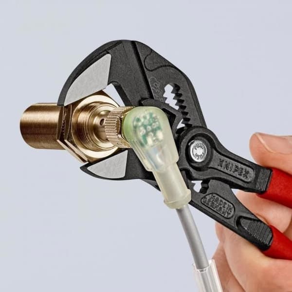 TANG MED FJÄDER 180 MM KNIPEX