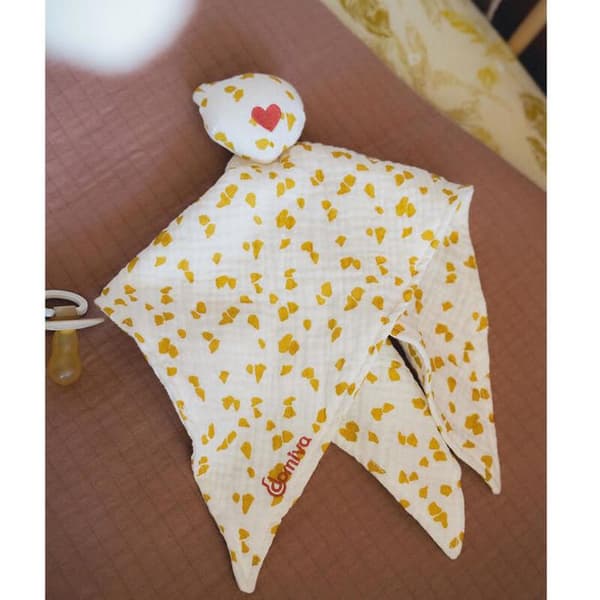 Gul savanne doudou platt 30 cm