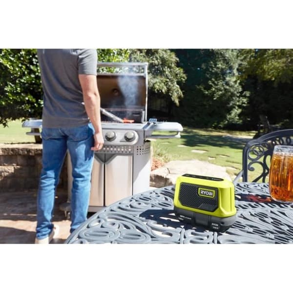 RYOBI - 18V ONE+ kompakt Bluetooth-högtalare - RBTM18-0