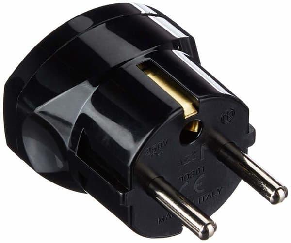 Vimar Power Strip - RI00322N - Schuko Plug Adapter Sockel 10% 2F16 Svart