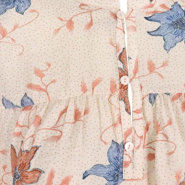 Blus dam Sofie Schnoor