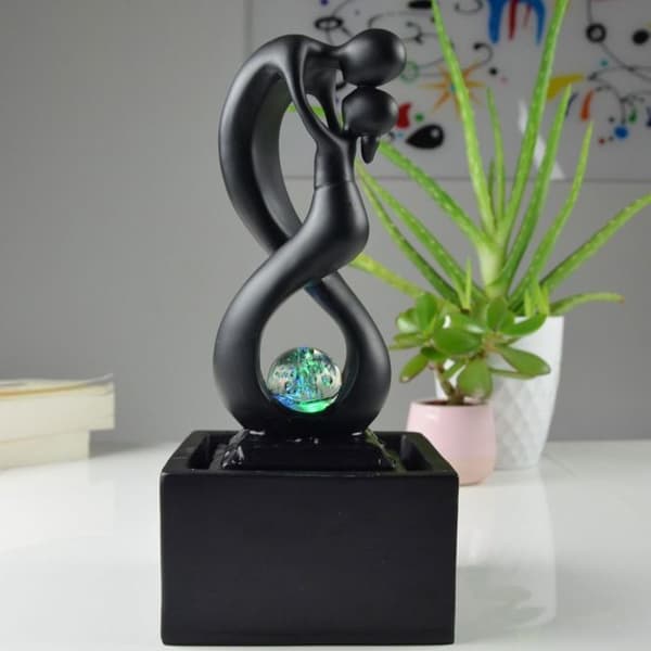 Inomhusfontän design LED-belysning Amor svart