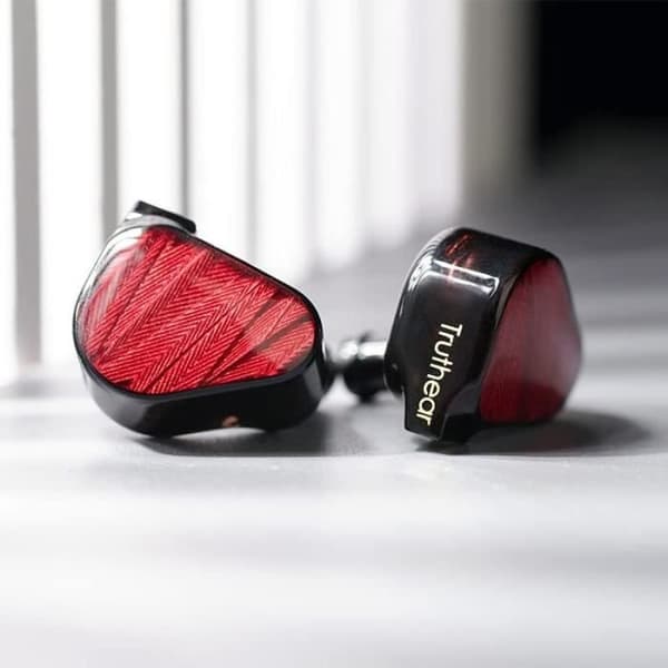 In-ear hörlurar - TRUTHEAR - ZeroRed - Dubbel dynamisk driver - Röd - Trådad