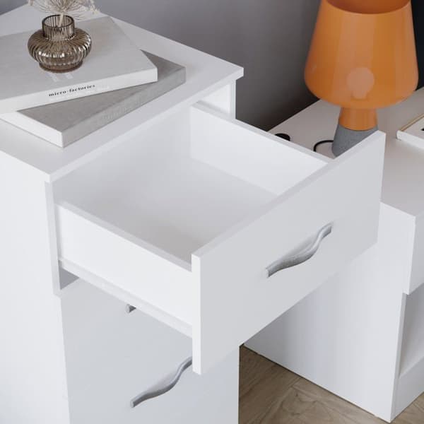Kommod - Riano - 5 lådor - Modern design - Vit