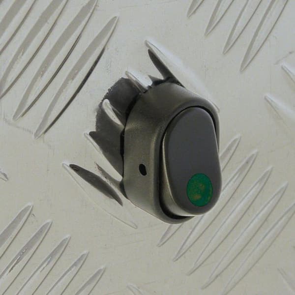 Strömbrytare -LE 12V 30A grön LED