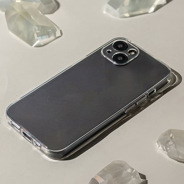 Tunn 2 mm telefonfodral för iPhone 16 Pro 6,3 "
