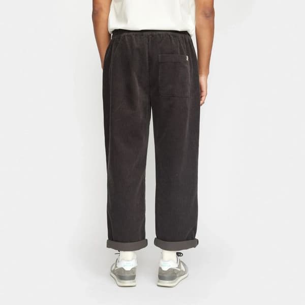 Pantalon Revolution Casual