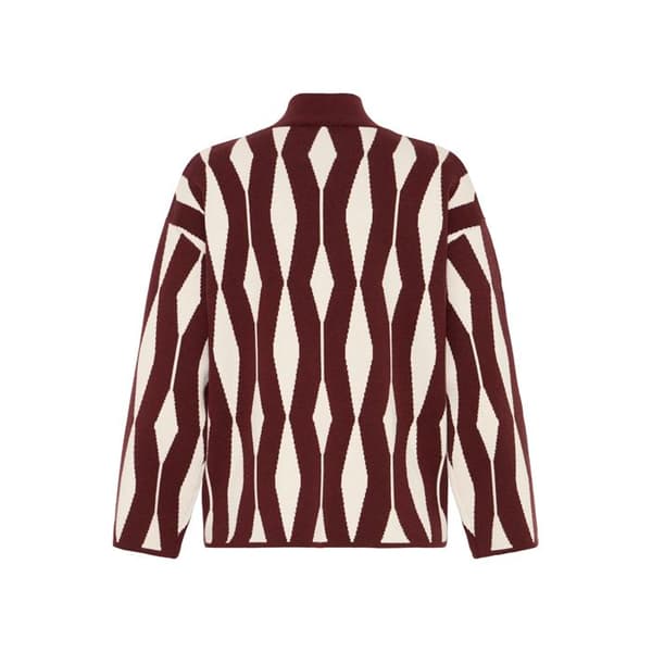 Pull dam b.young Otari