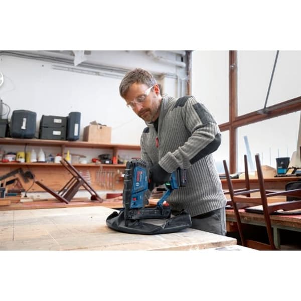 Träklammermaskin aaa batteri gth 18v-38 m