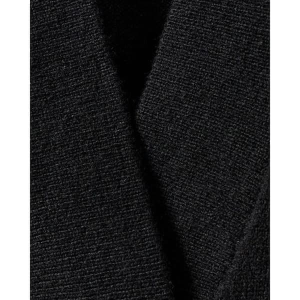 Pull dam Sofie Schnoor Amalysw