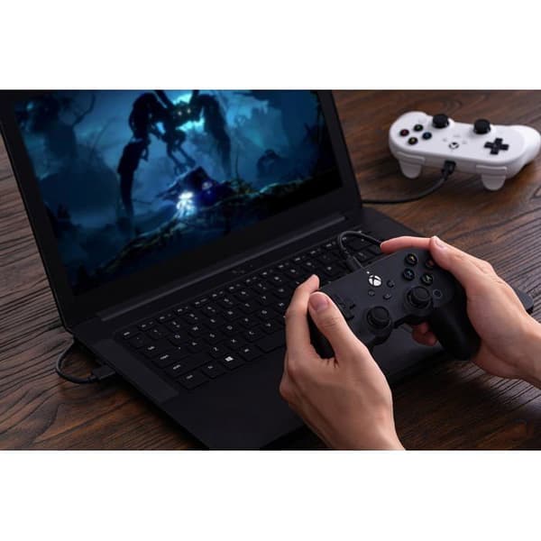 Spelkontroll - 8BITDO - Pro 2 - Trådad - Kompatibel med Xbox Series X|S - Svart
