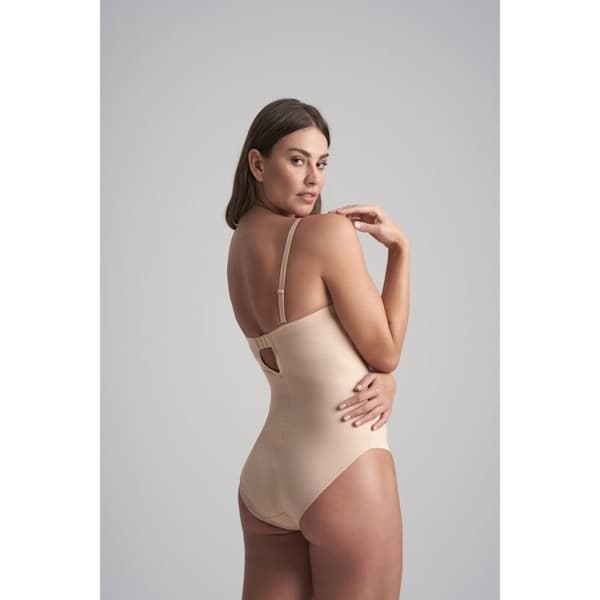 Kroppsnära vadderade armaturer för kvinnor Bye Bra - beige