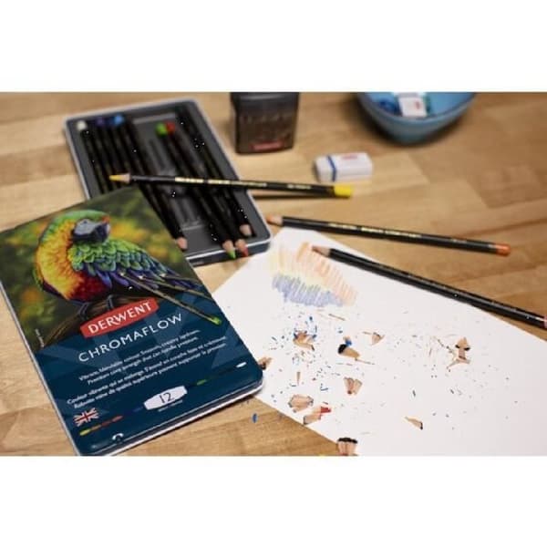 Färgpennor - Derwent - Chromaflow - 12-pack - Professionell kvalitet - Mjuk spets