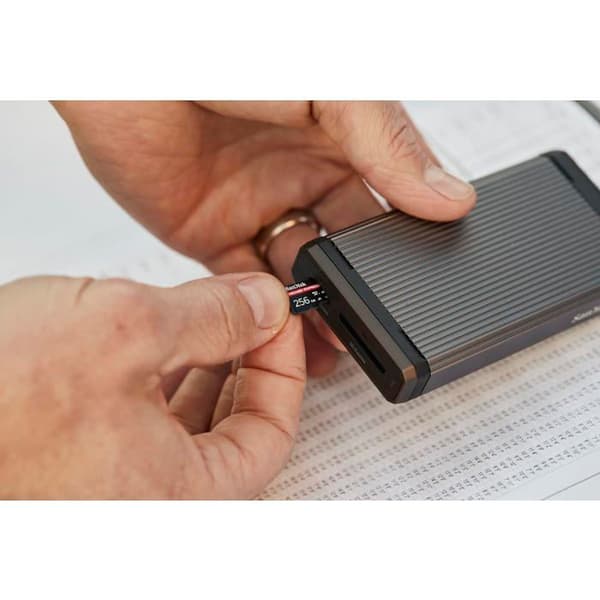 Kortläsare - SanDisk - PRO-READER SD Express Dual - USB3.2 - Kompakt - Ultra-snabb