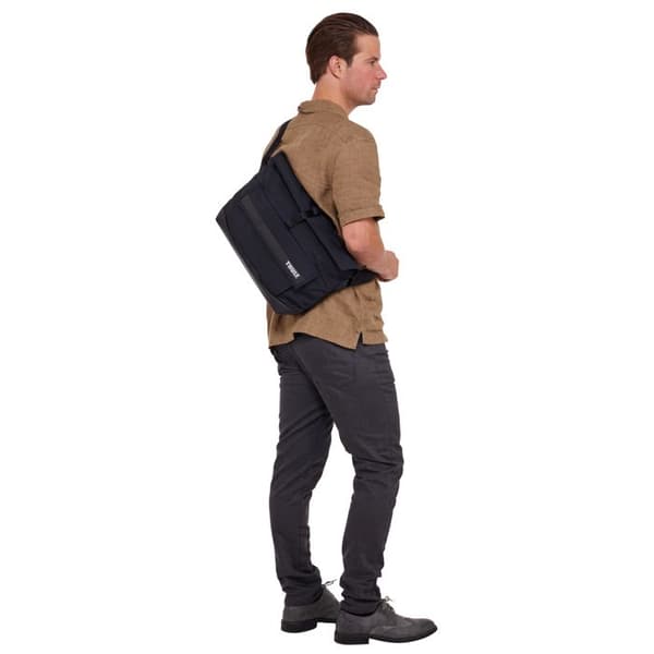 Thule Paramount Messenger 45cm Laptop Portfölj - Svart