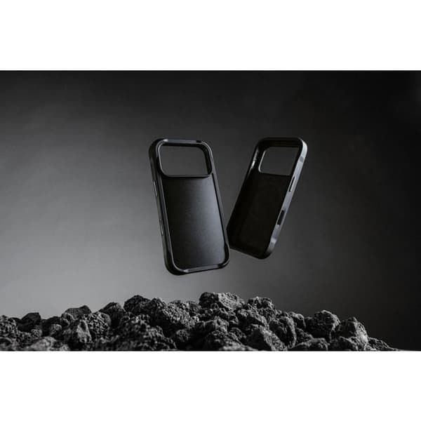 Coque - NOMAD - iPhone 17 Pro Max - Premium läder - Maximalt skydd - Elegant och modern