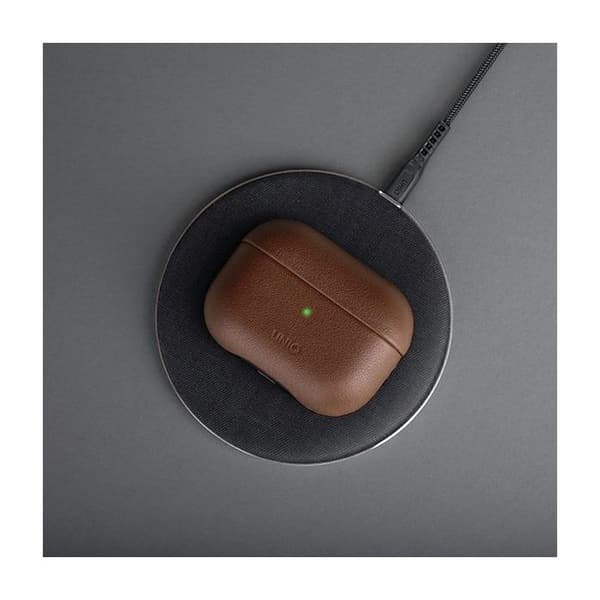 UNIQ läderfodral för AirPods Pro Olive