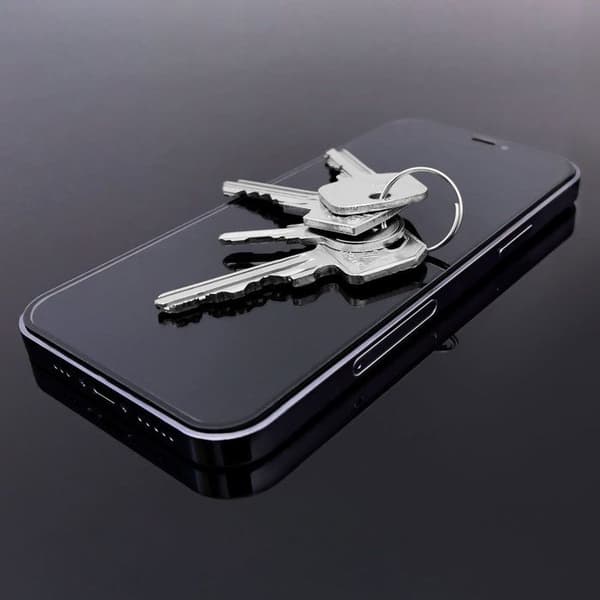 Hel härdat glas med ram för iPhone 15 Pro Max svart