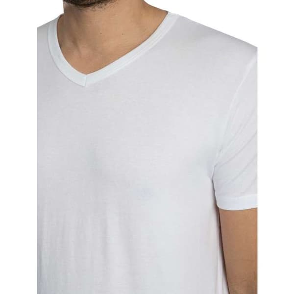 Set med 3 Bas T-shirts för Avkoppling med V-ringning - Lyle & Scott