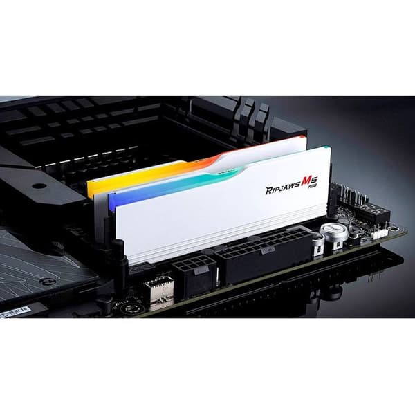 GSKILL Ripjaws M5 RGB 32 GB (2