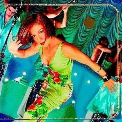 GLORIA ESTEFAN