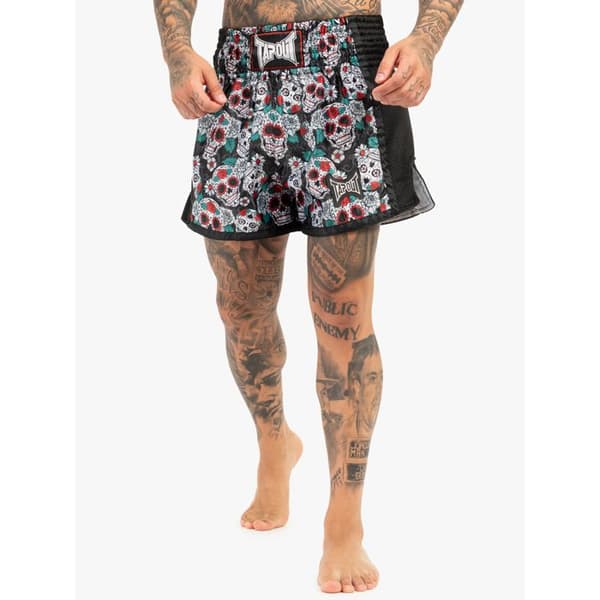 Thaiboxningsshorts Tapout Bollan