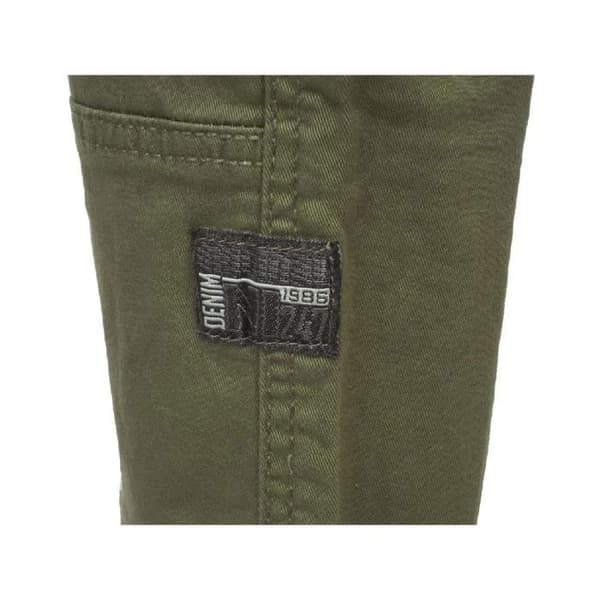 Barns kaki cargo byxor NAME IT Bamgo – 3 fickor + lårfickor, elastiska anklar, 98% bomull