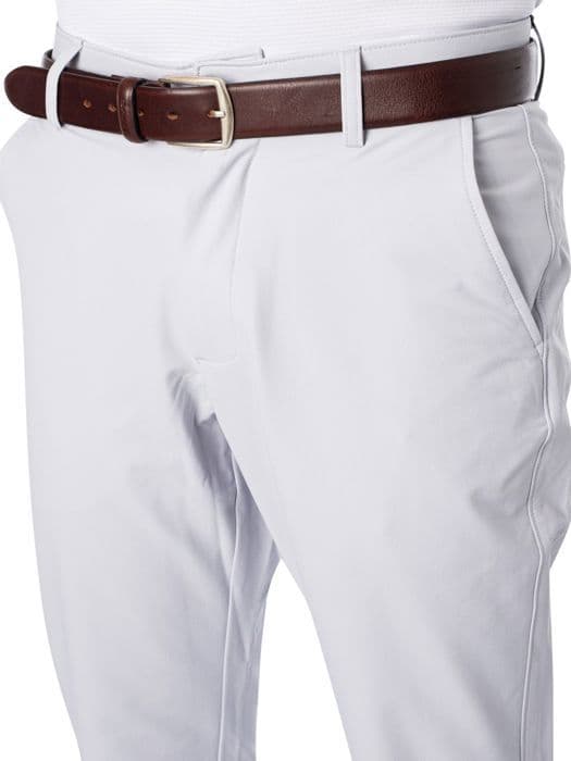 Under Armour grå Tech Tapered chinos — tapered passform, 4-vägs stretch