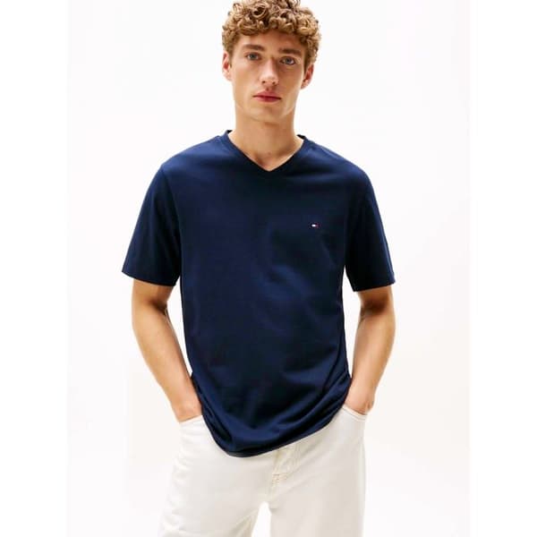 T-shirt Tommy Hilfiger Essential med V-ringning