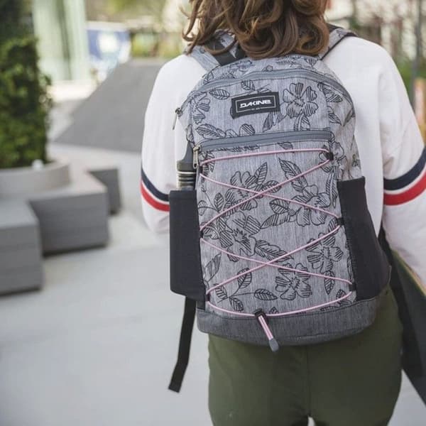 Dakine - Ryggsäck "Wndr Pack" 18L - kol - 12669