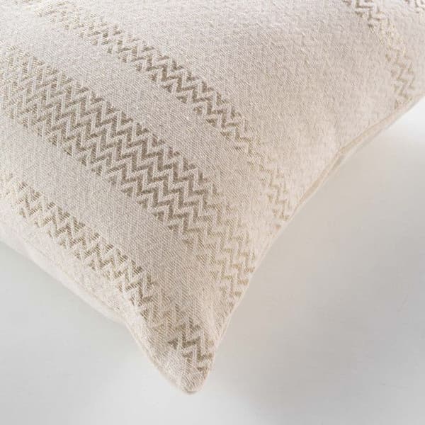 Inredningskudde "Doreline" 40x40cm Beige